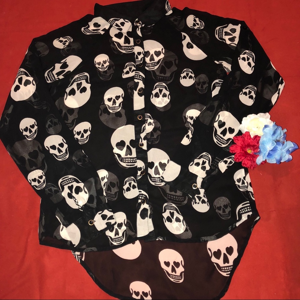 Sheer skull long sleeve blouse